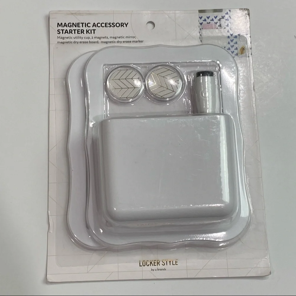 Magnetic Accessory Starter Kit for lockers in white New unopened unused